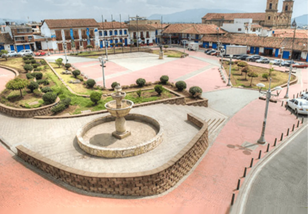 PLAZA DE LA INDEPENDENCIA